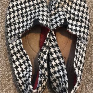Houndstooth Bobs